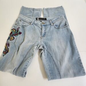 ROCAWEAR Women's Size 9 Light Wash Embroidered Blue Jeans